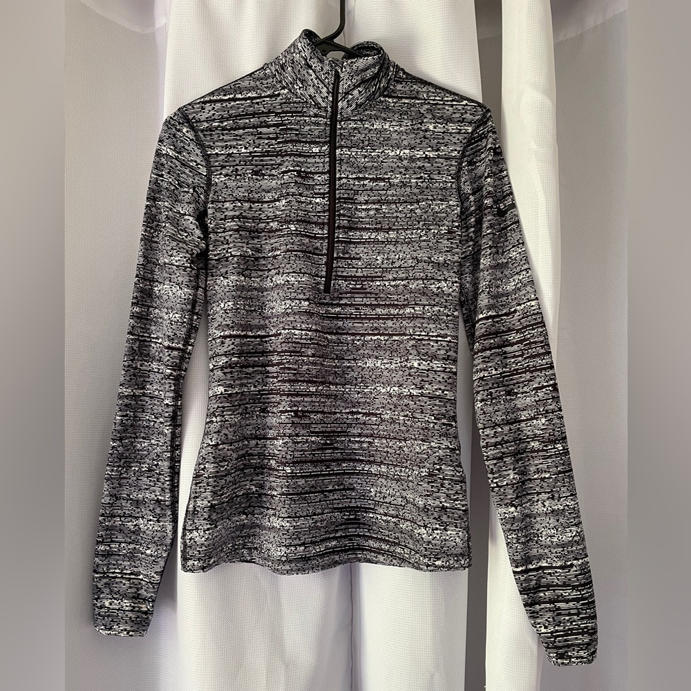 Nike Dri-Fit 1/4 Zip Pullover Black White Gray Women's Sz Small Activewear Shirt